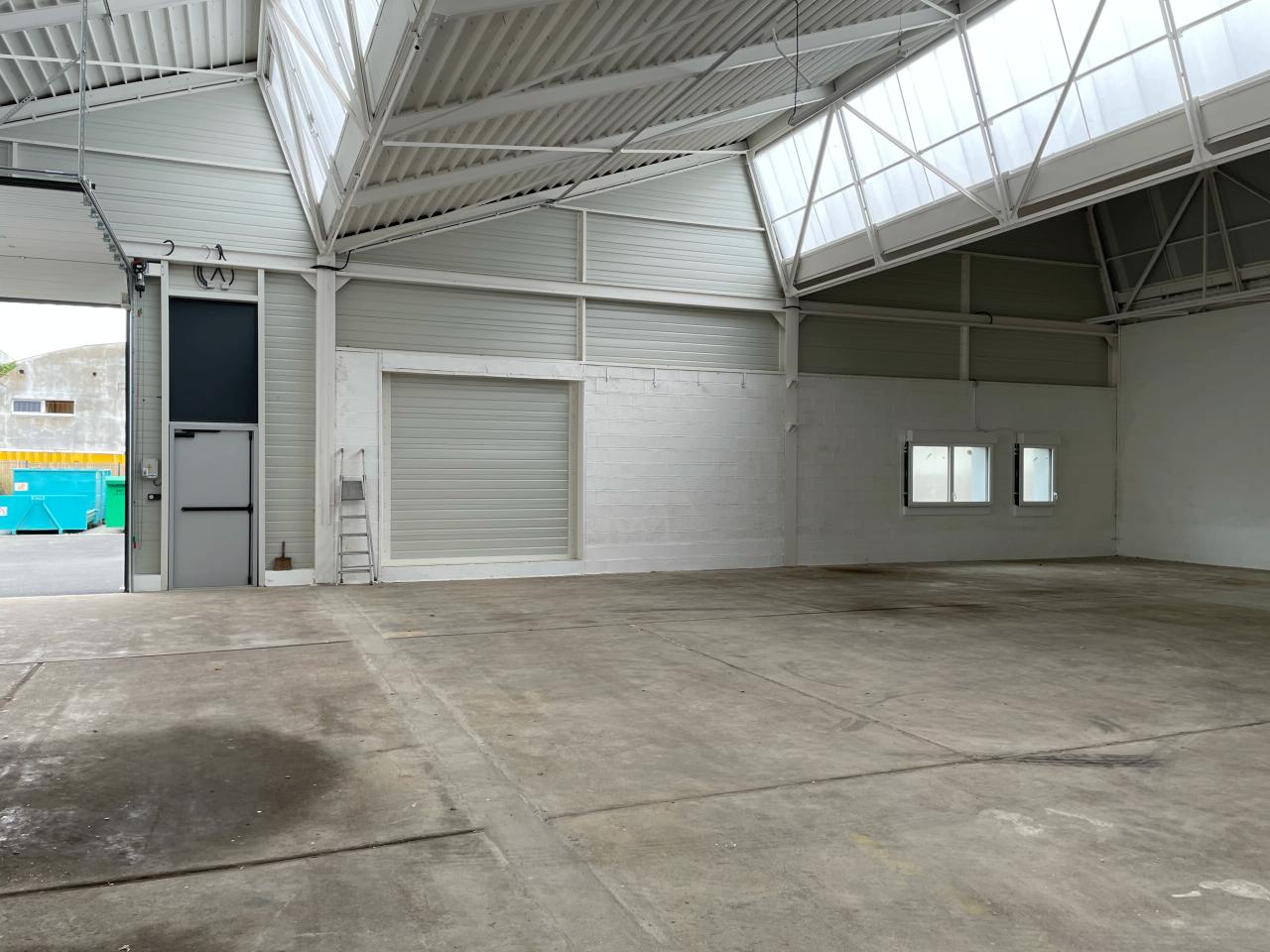 Local d'activité Carquefou 330m² Location local d'activité Carquefou Loire-Atlantique OLACT2534221 2